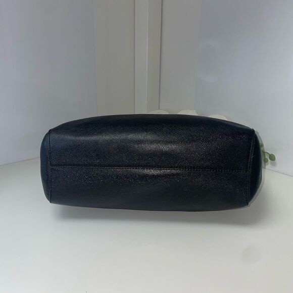 Michael Kors Black Jet Set Shoulder Bag - Picture 7 of 12